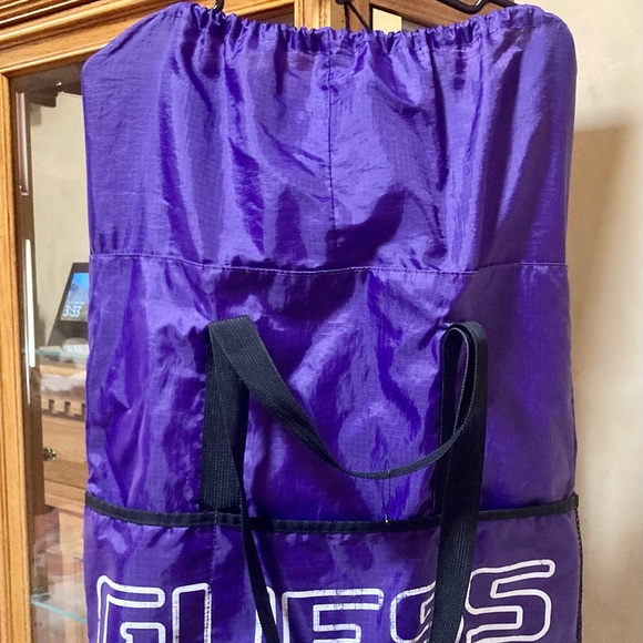 GUESS purple w/pockets gym/beach/all purpose drawstring lock double handle bag. - Picture 2 of 4
